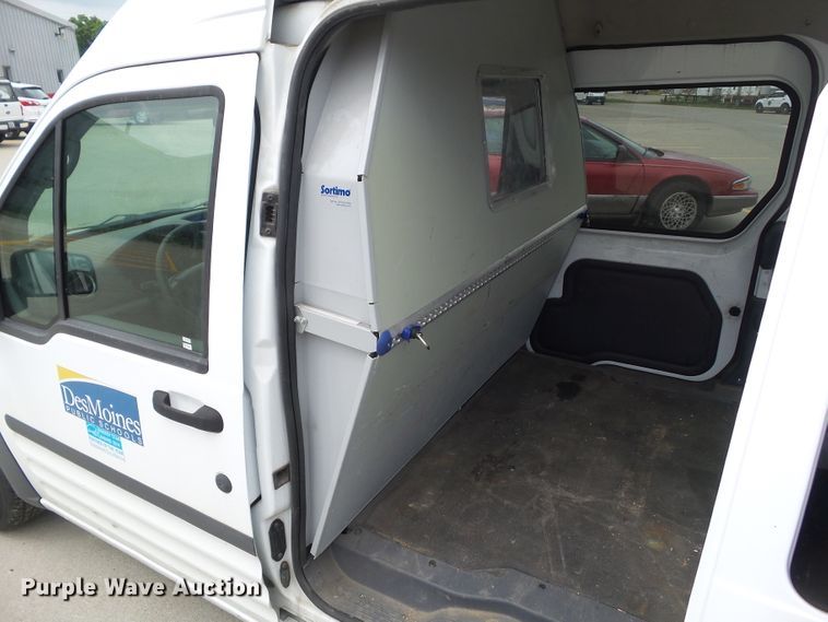 image for item EM9200 2011 Ford Transit Connect XL van