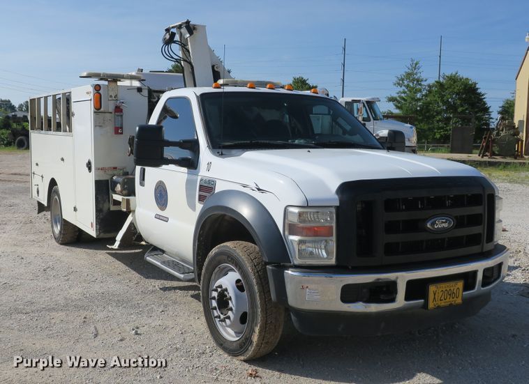 image for item EO9496 2009 Ford F550 Super Duty XL service truck with crane
