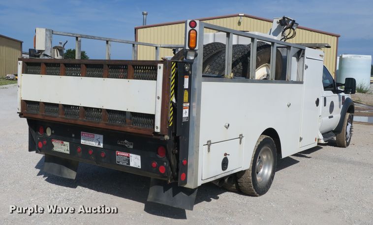 image for item EO9496 2009 Ford F550 Super Duty XL service truck with crane