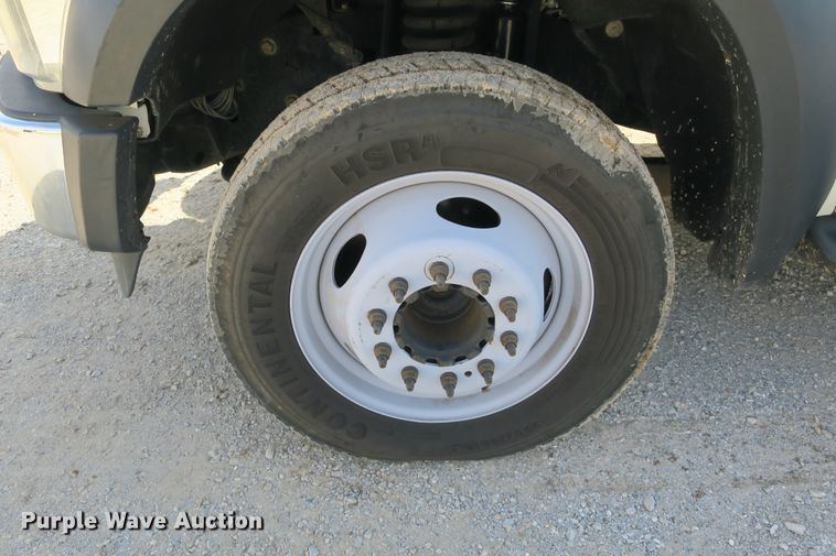 image for item EO9496 2009 Ford F550 Super Duty XL service truck with crane