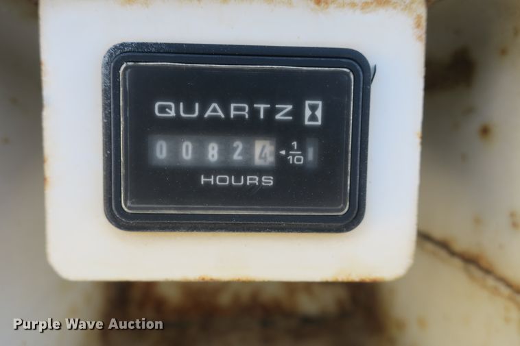 image for item EO9496 2009 Ford F550 Super Duty XL service truck with crane