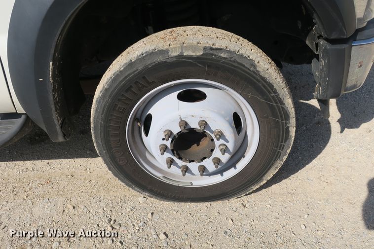 image for item EO9496 2009 Ford F550 Super Duty XL service truck with crane