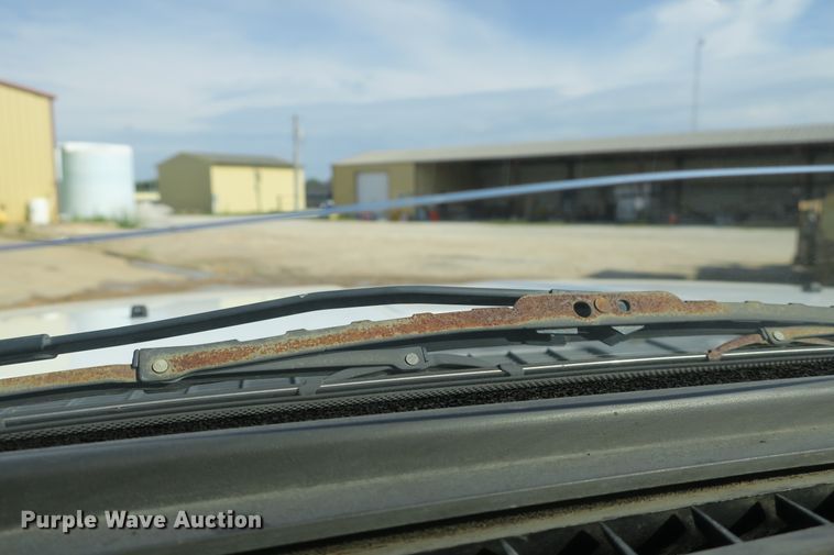 image for item EO9496 2009 Ford F550 Super Duty XL service truck with crane