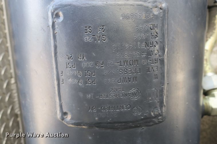 image for item EO9496 2009 Ford F550 Super Duty XL service truck with crane