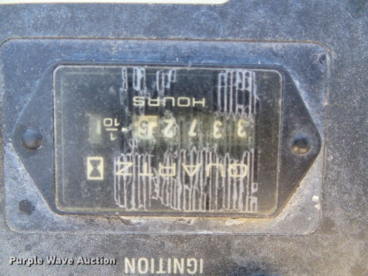 image for item EQ9099 Ex Mark LZ31DG724 ZTR lawn mower