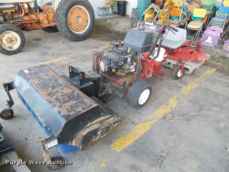 image for item EQ9102 Ex Mark RS-52SSW lawn mower