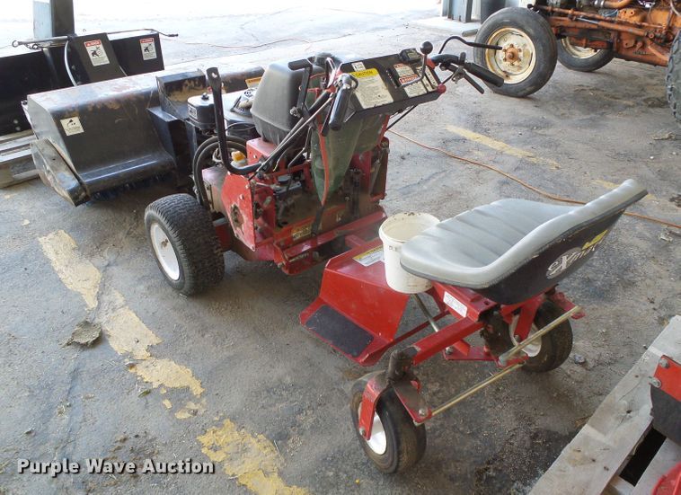 image for item EQ9102 Ex Mark RS-52SSW lawn mower