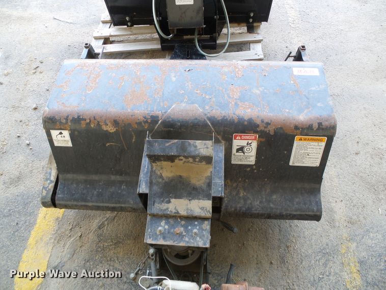 image for item EQ9102 Ex Mark RS-52SSW lawn mower