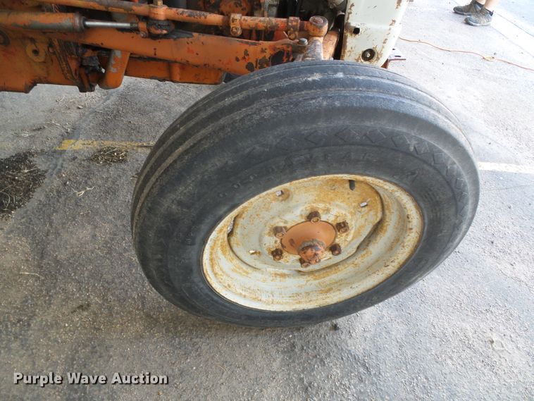 image for item EQ9103 Ford tractor