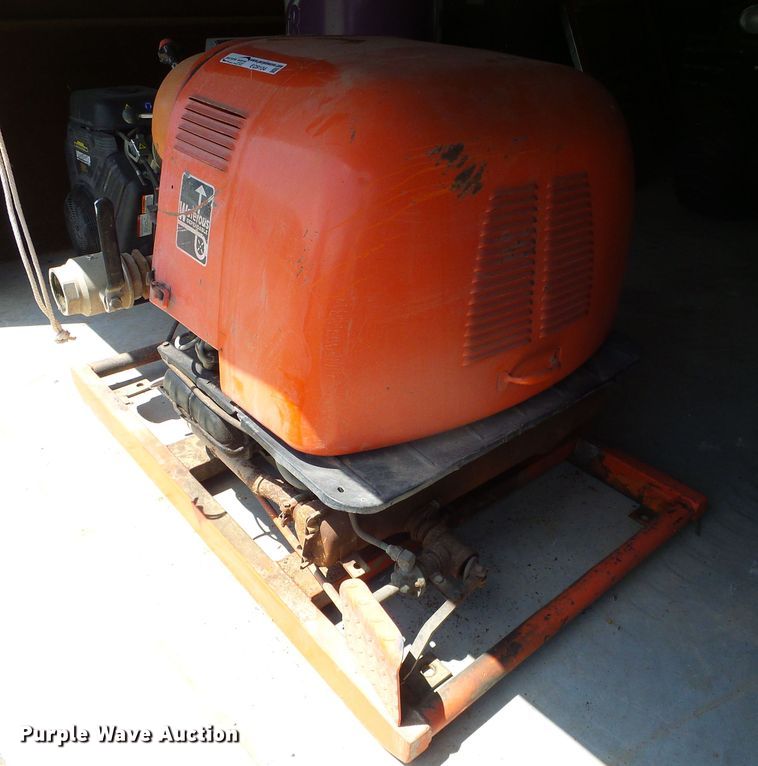 image for item EQ9104 (2) pumps