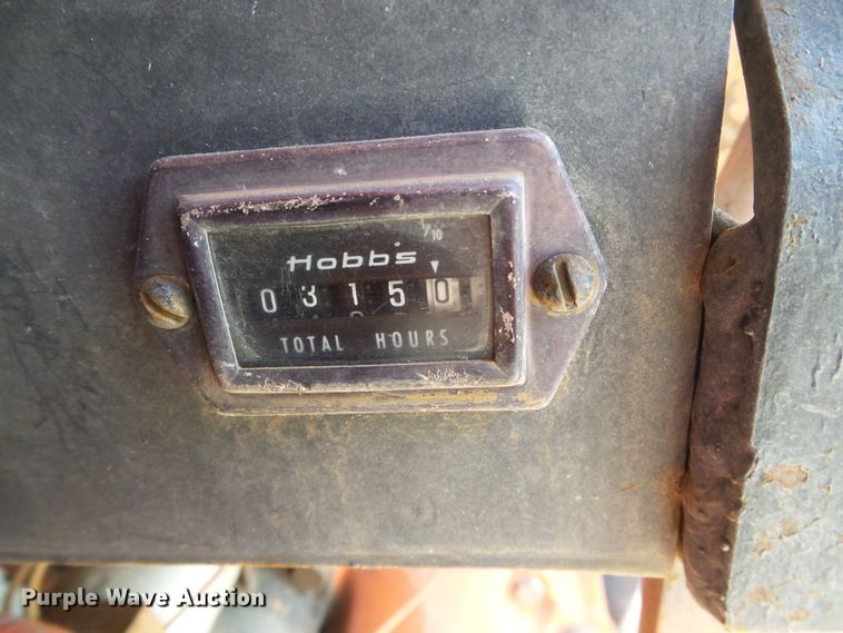 image for item EQ9104 (2) pumps