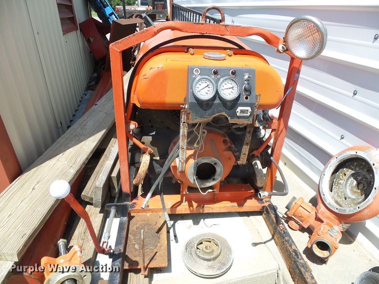 image for item EQ9104 (2) pumps