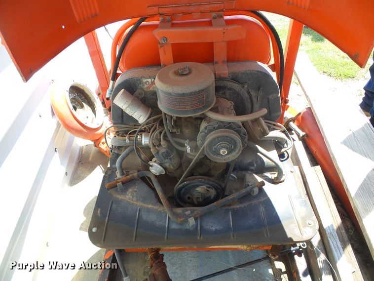 image for item EQ9104 (2) pumps