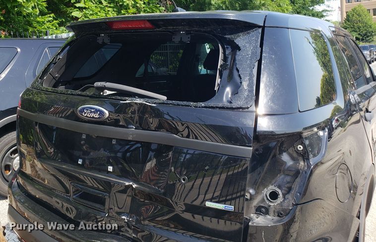image for item ET9769 2015 Ford Explorer Police Interceptor SUV
