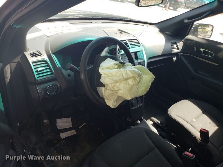 image for item ET9769 2015 Ford Explorer Police Interceptor SUV