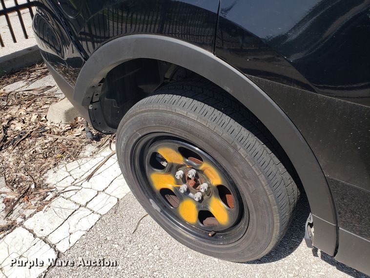 image for item ET9769 2015 Ford Explorer Police Interceptor SUV