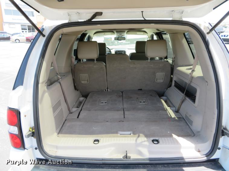 image for item EV9652 2006 Ford Explorer XLT SUV