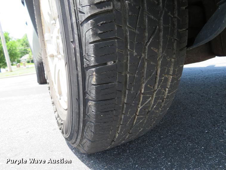 image for item EV9652 2006 Ford Explorer XLT SUV