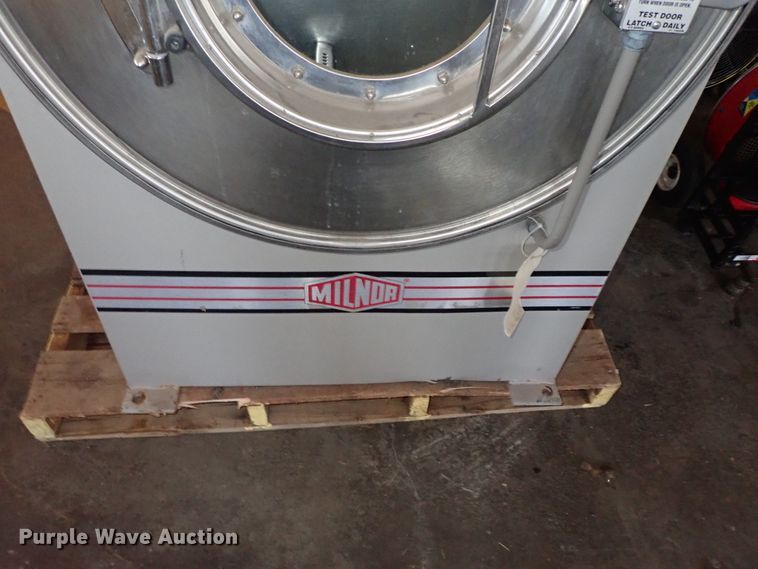 image for item FB9095 2002 Milnor washer