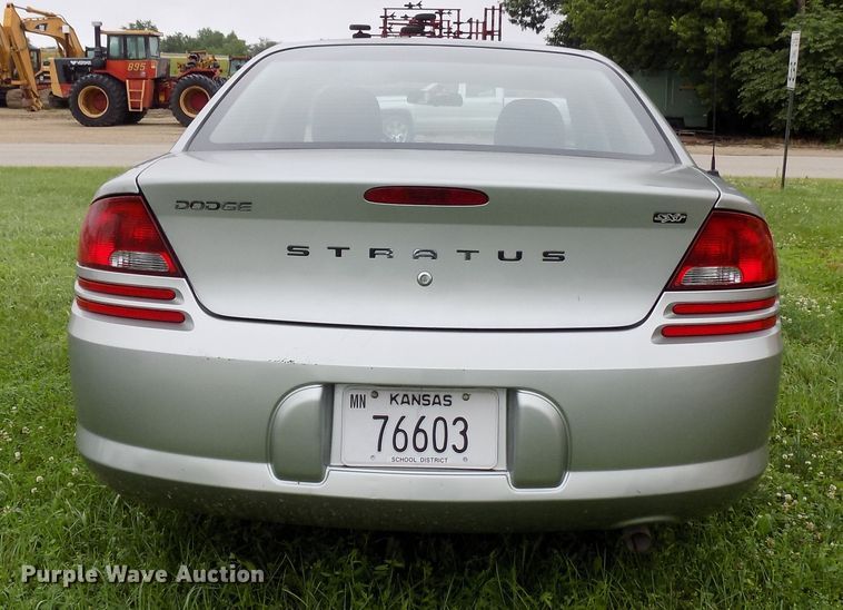 image for item FI9783 2006 Dodge Stratus