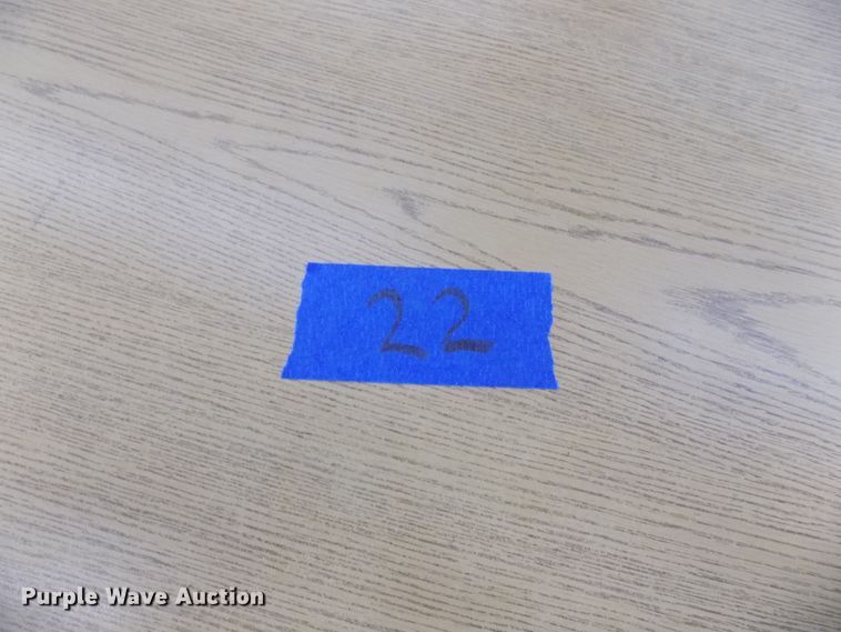 image for item FI9799 Approximately 22 desks