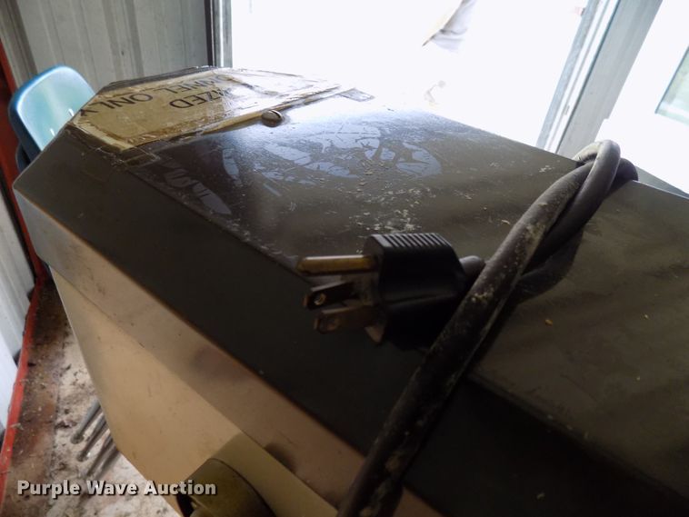 image for item FI9802 Titan GP630F food mixer