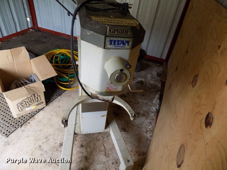 image for item FI9802 Titan GP630F food mixer