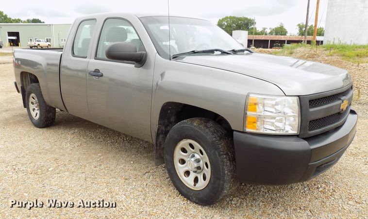 image for item FI9811 2007 Chevrolet Silverado 1500 Ext. Cab pickup truck