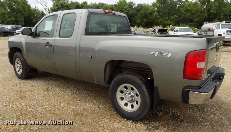 image for item FI9811 2007 Chevrolet Silverado 1500 Ext. Cab pickup truck