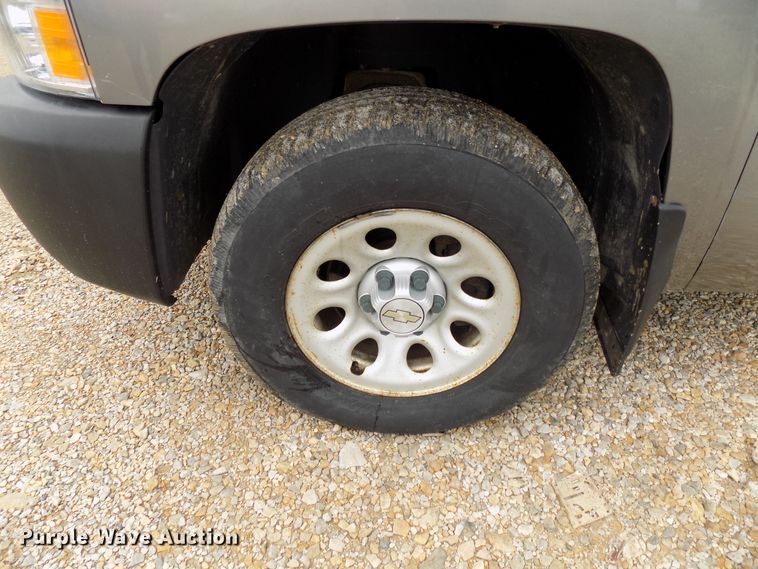 image for item FI9811 2007 Chevrolet Silverado 1500 Ext. Cab pickup truck