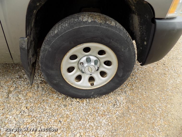 image for item FI9811 2007 Chevrolet Silverado 1500 Ext. Cab pickup truck