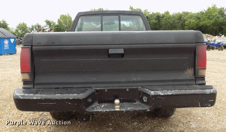 image for item FI9812 1993 Chevrolet S10 pickup truck