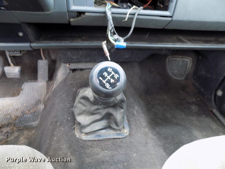 image for item FI9812 1993 Chevrolet S10 pickup truck