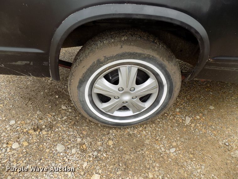 image for item FI9812 1993 Chevrolet S10 pickup truck