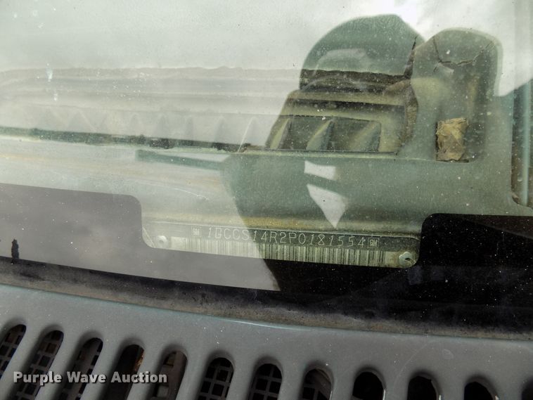 image for item FI9812 1993 Chevrolet S10 pickup truck