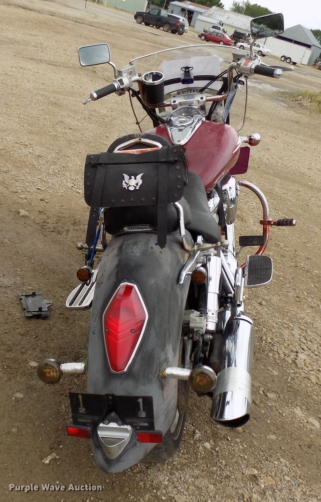 image for item FI9814 2003 Honda VTX1800R/VTX motorcycle