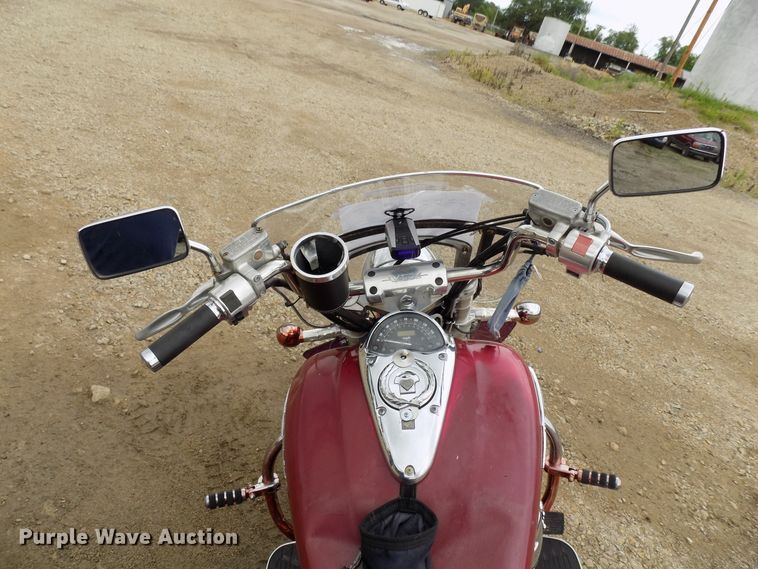 image for item FI9814 2003 Honda VTX1800R/VTX motorcycle