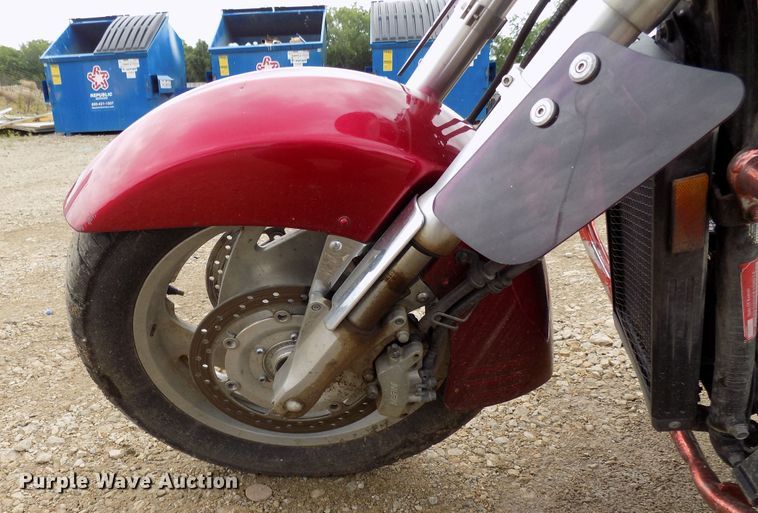 image for item FI9814 2003 Honda VTX1800R/VTX motorcycle