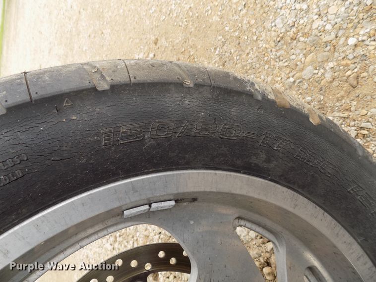 image for item FI9814 2003 Honda VTX1800R/VTX motorcycle