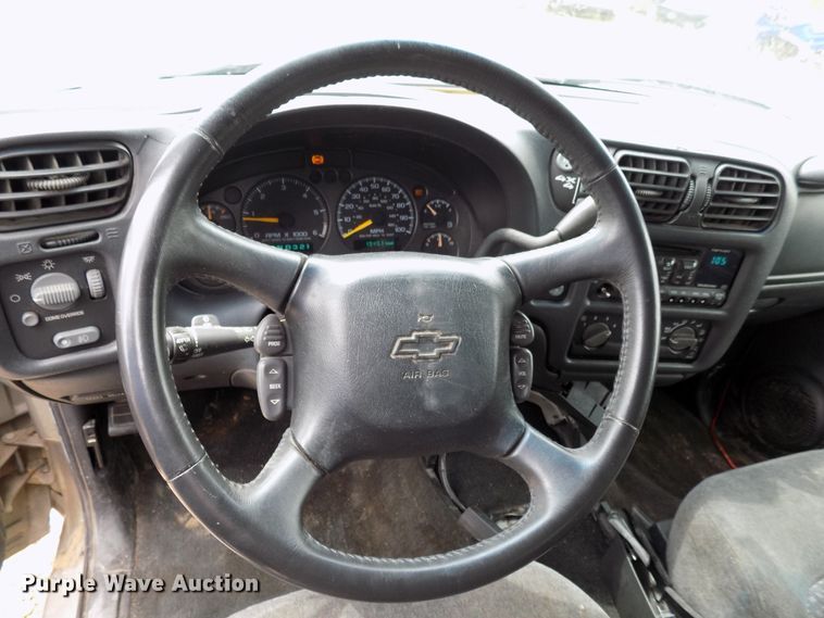 image for item FI9818 1999 Chevrolet Blazer SUV