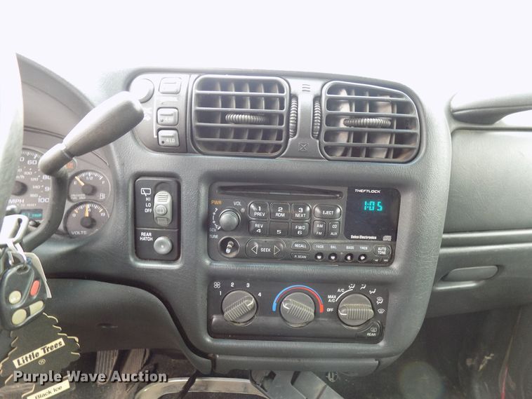 image for item FI9818 1999 Chevrolet Blazer SUV