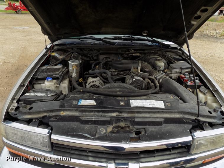 image for item FI9818 1999 Chevrolet Blazer SUV