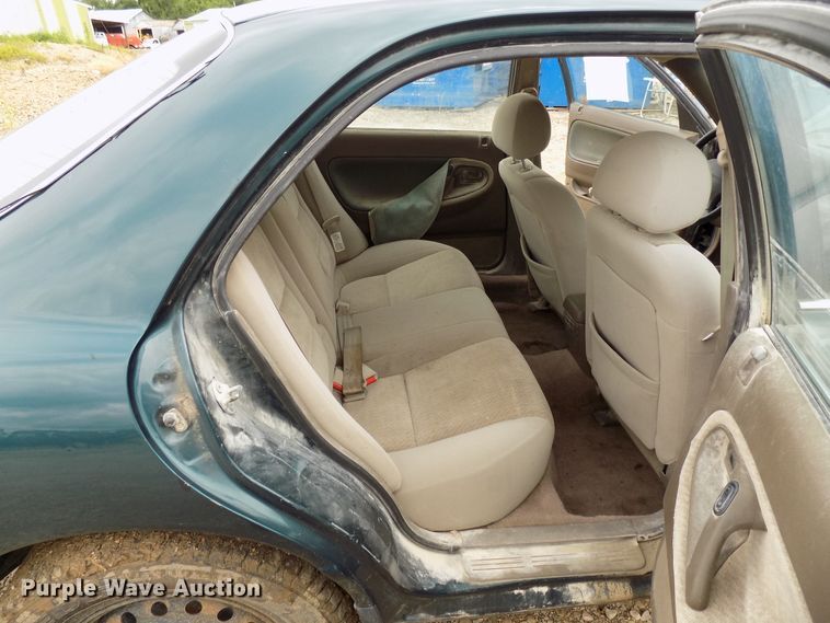 image for item FI9821 1996 Mazda 626