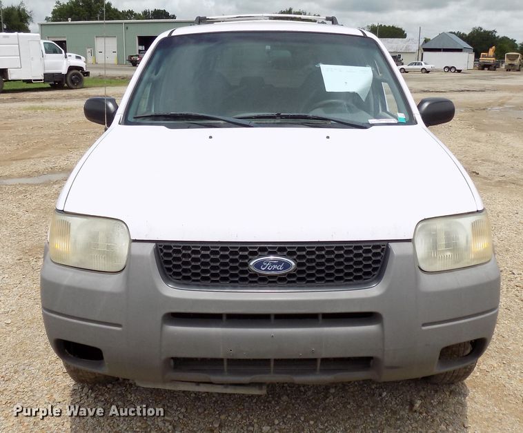 image for item FI9824 2001 Ford Escape SUV