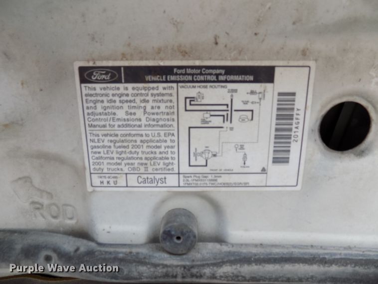 image for item FI9824 2001 Ford Escape SUV