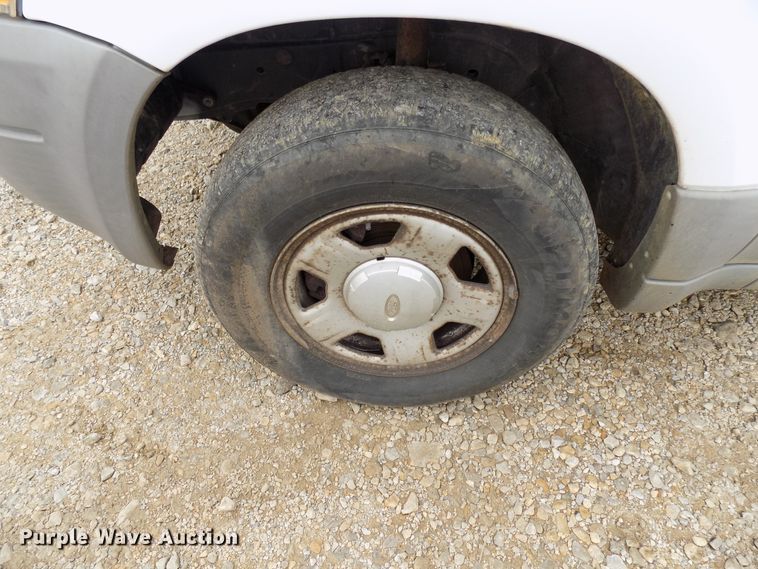 image for item FI9824 2001 Ford Escape SUV