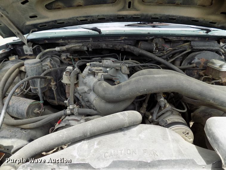 image for item FI9825 1988 Ford F150 pickup truck