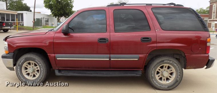 image for item FI9830 2002 Chevrolet Tahoe SUV