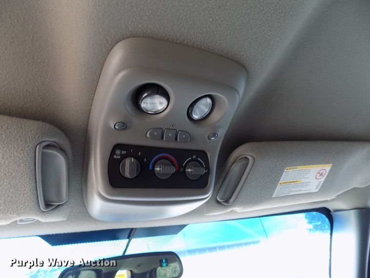 image for item FI9830 2002 Chevrolet Tahoe SUV