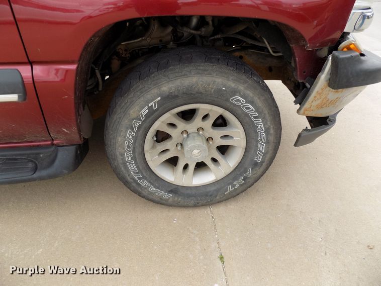 image for item FI9830 2002 Chevrolet Tahoe SUV